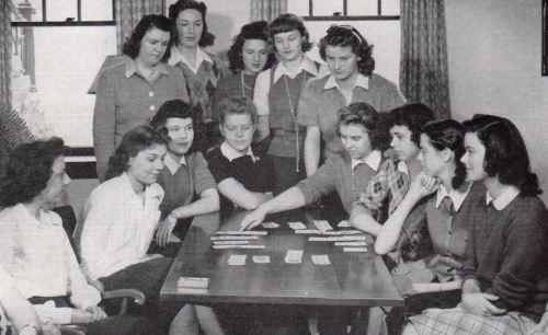 from https://en.wikipedia.org/wiki/File:Shimer_College_bridge_club_1942.jpg